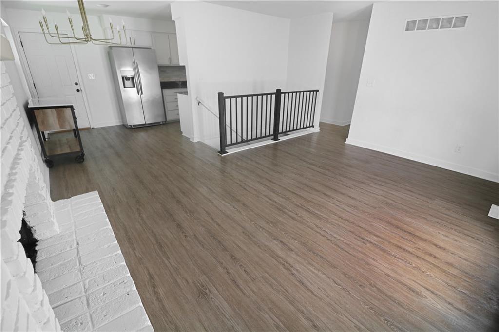 915 Ridge Drive Property Photo 18