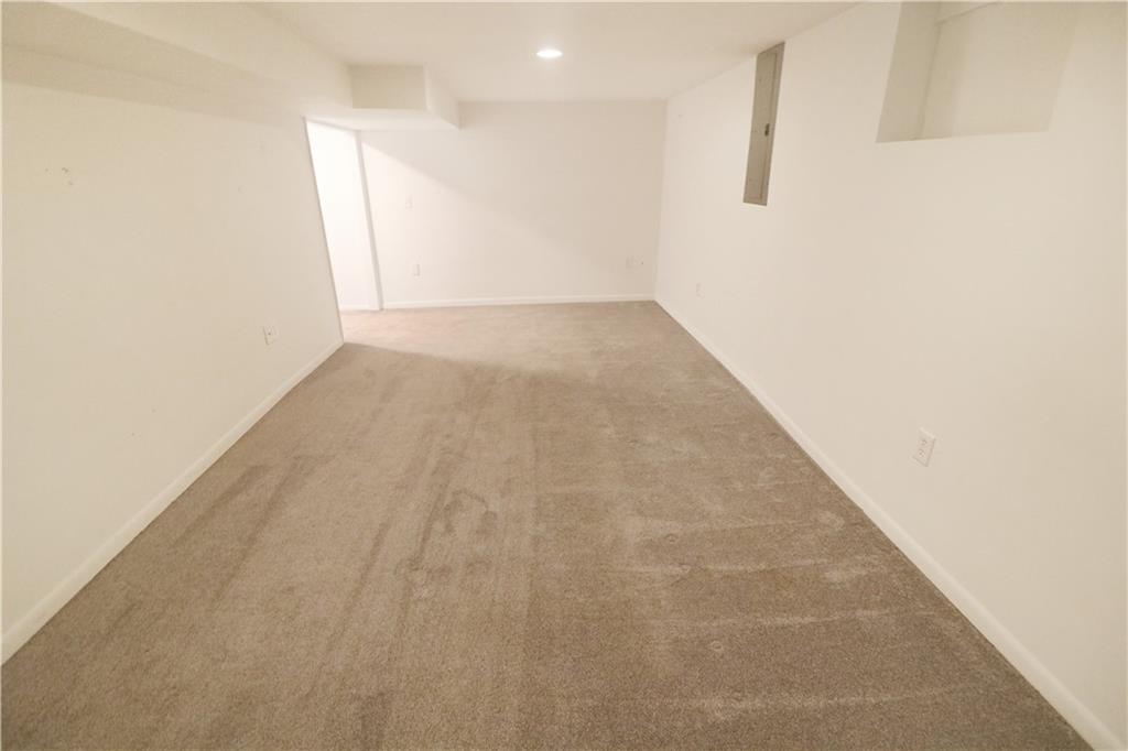 915 Ridge Drive Property Photo 32