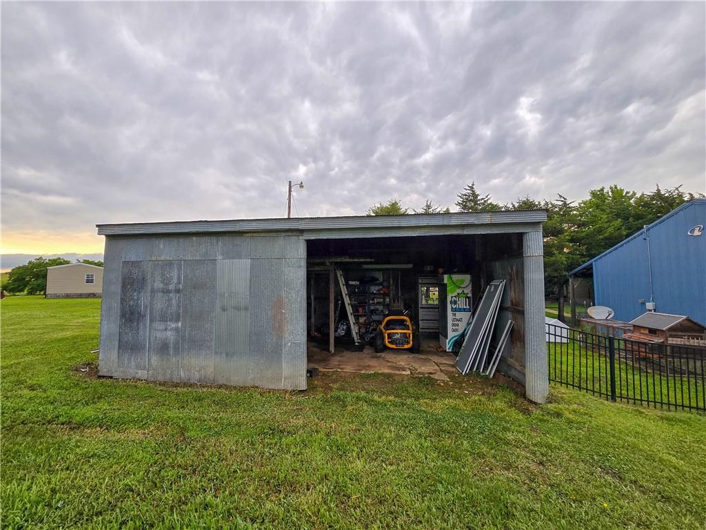 1067 56 Highway Property Photo 53