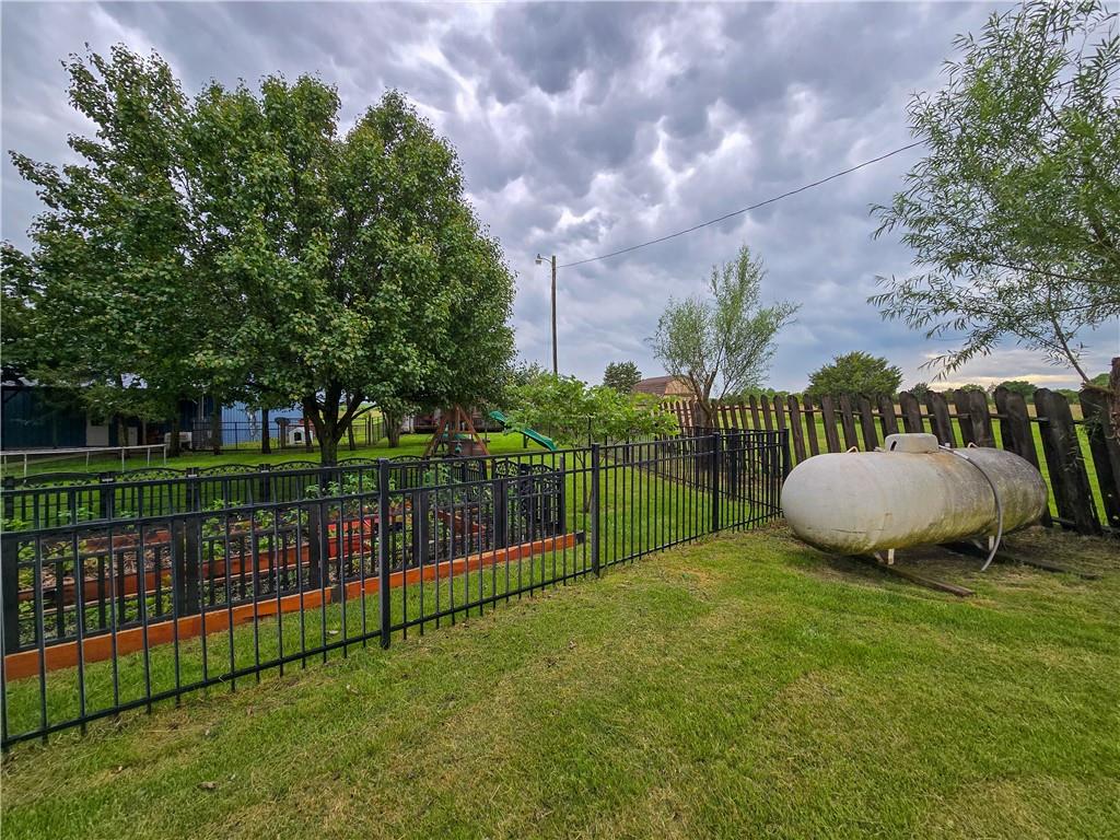 1067 56 Highway Property Photo 68