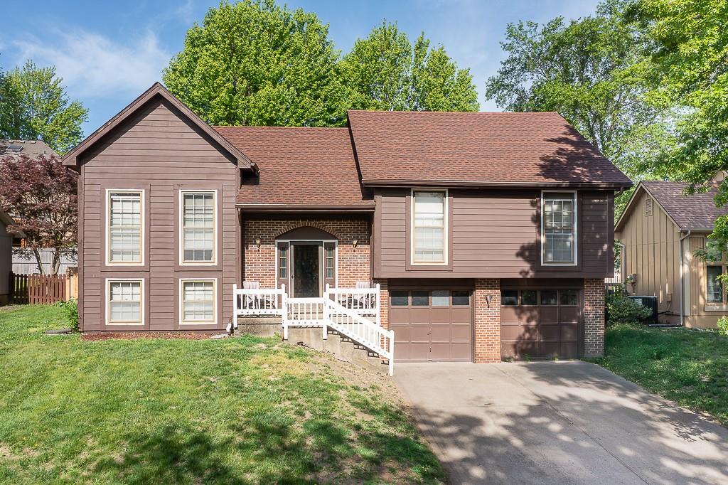 1518 N 85th Court