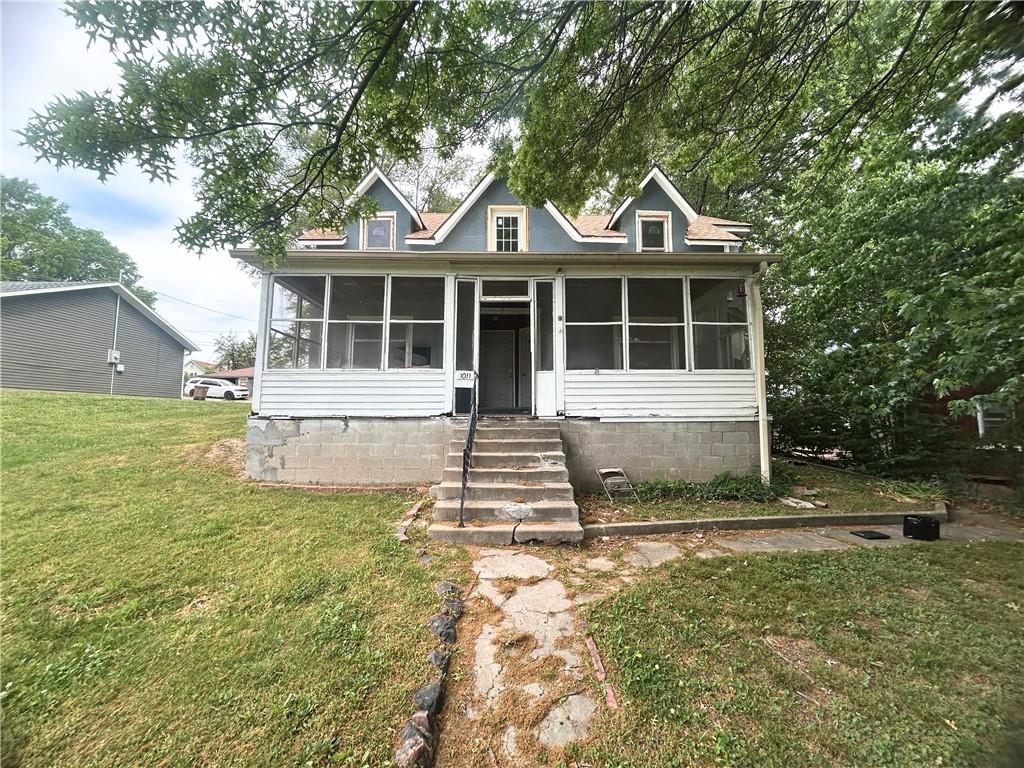 1011 Atchison Street Property Photo 1