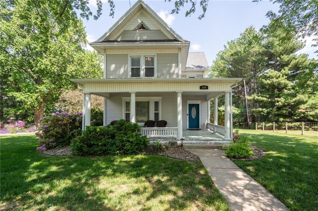 308 S Kansas Street Property Photo 1