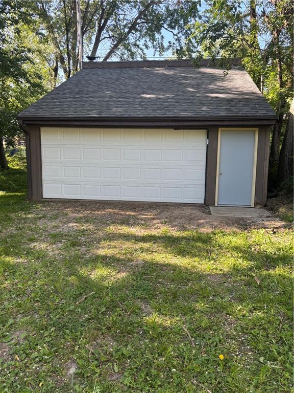 5102 Valley Lane Property Photo