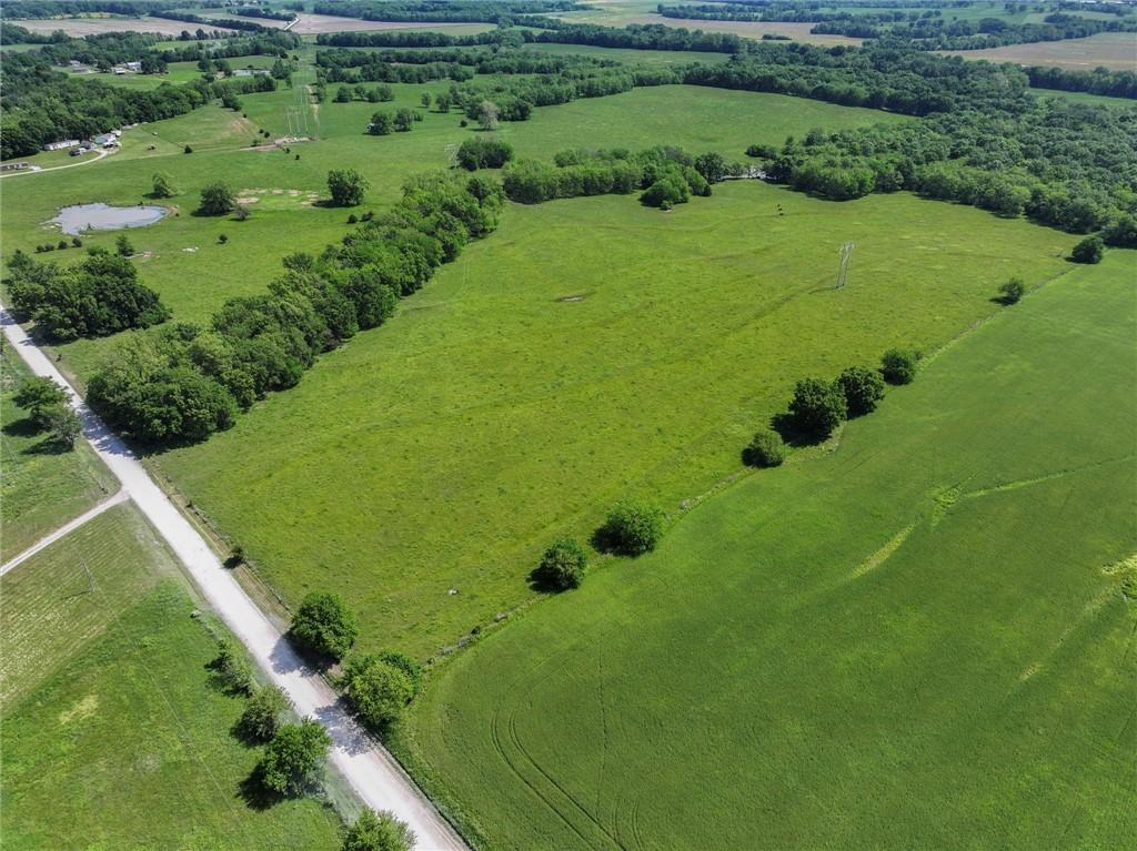 Tbd Sw 1067 County Road Property Photo 1