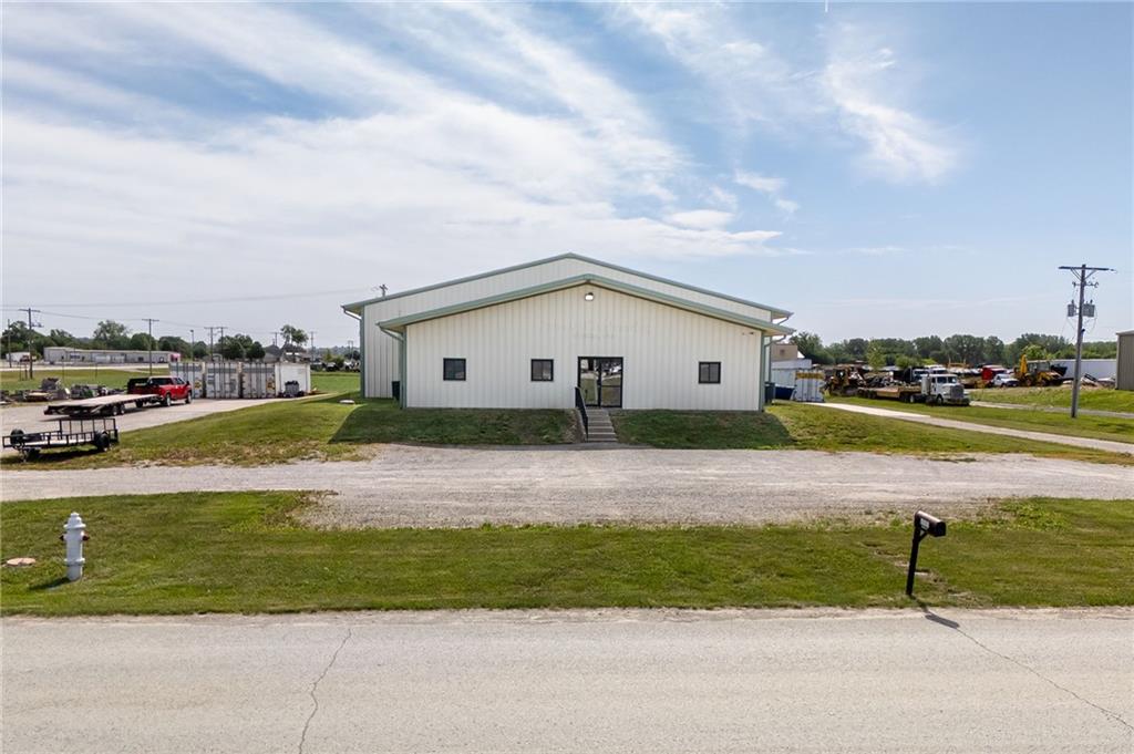 801 Woodsdale Road Property Photo 1