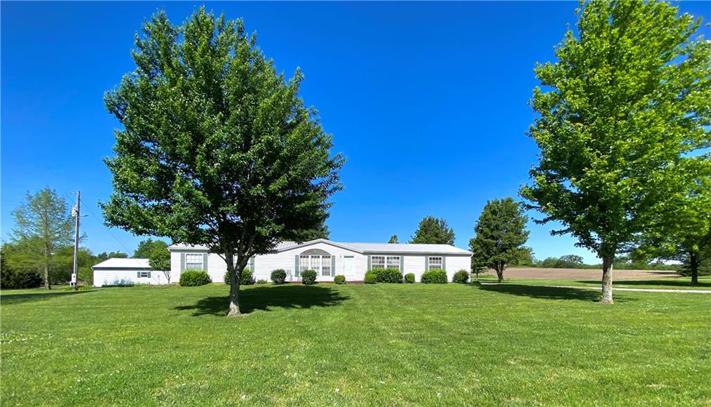 1070 Ne County Rd. Cc Highway Property Photo 1
