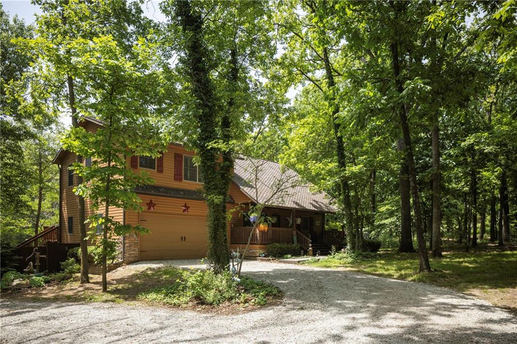 18028 52 Highway Property Photo 1