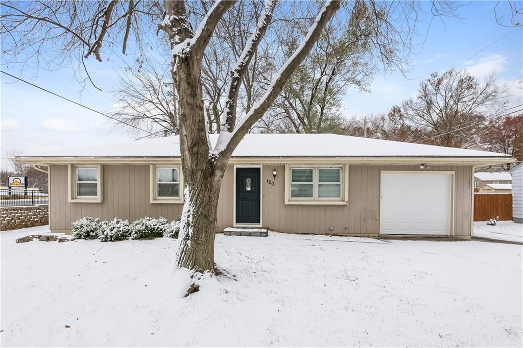 100 Woodland Road Property Photo