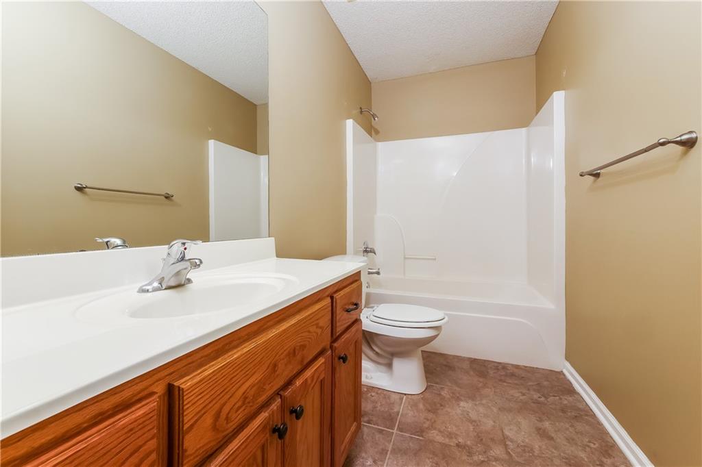 735 Seminole Court Property Photo 14