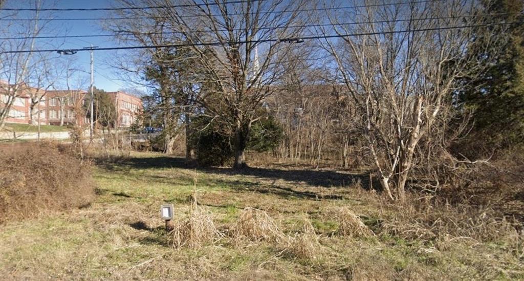 9605 E Independence Avenue Property Photo