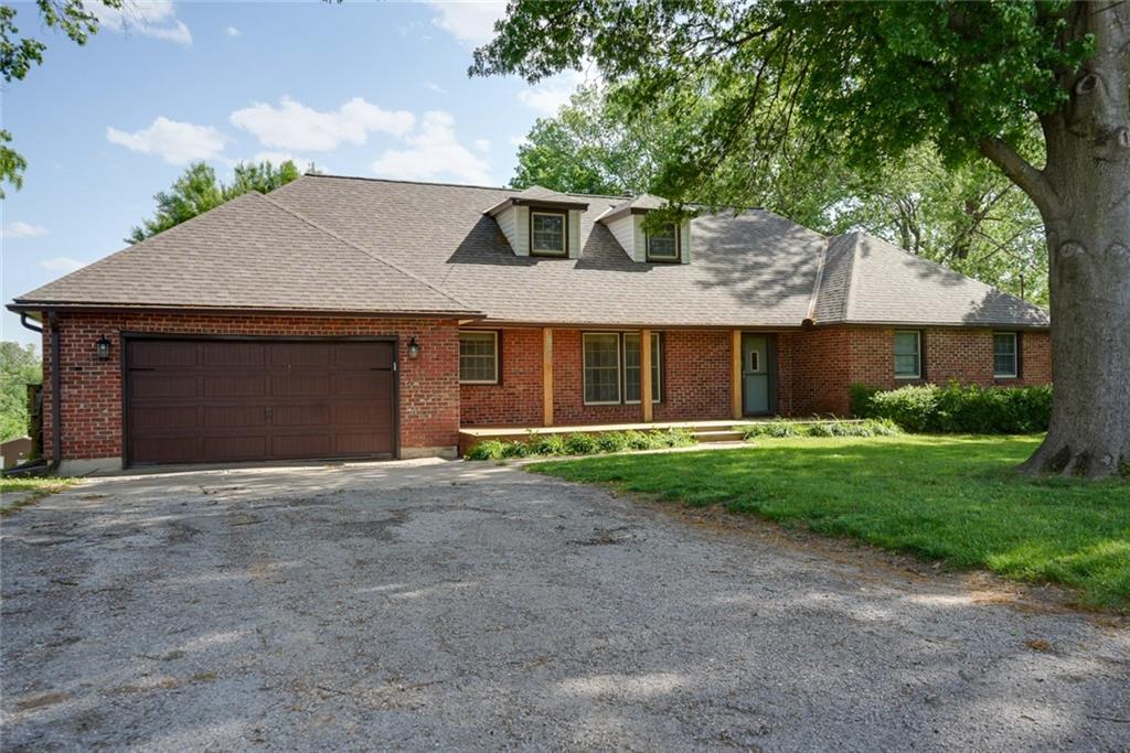 18611 E Salisbury Road Property Photo