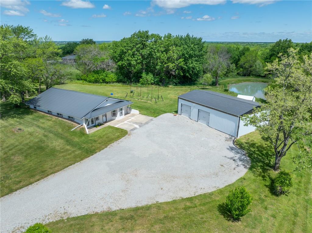 11357 6 Highway Property Photo