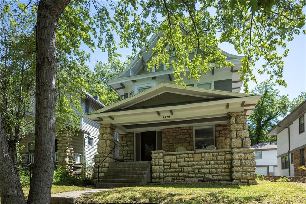 4219 Kenwood Street Property Photo 1