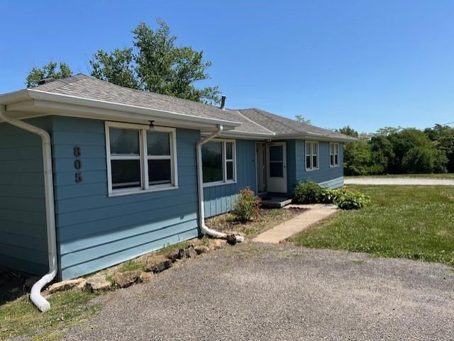 805 E Price Avenue Property Photo 1