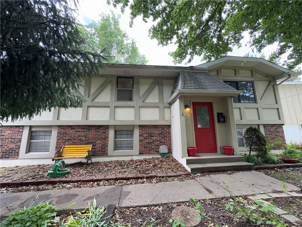 6705 E 140th Place Property Photo 1