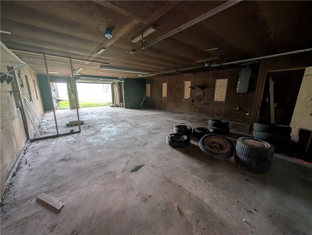 303 N Main Street Property Photo 10
