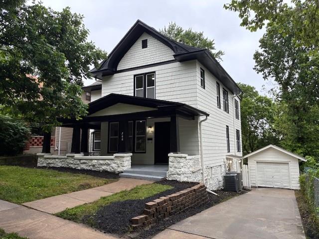 200 S Willis Avenue Property Photo 1