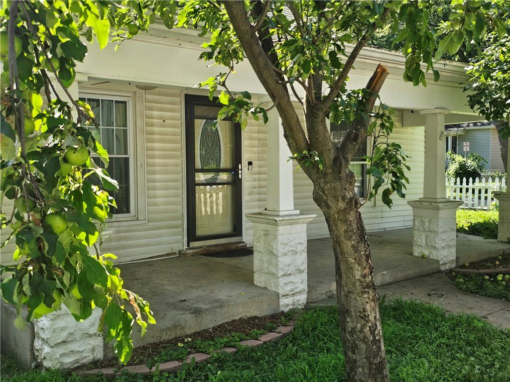 614 S 7th Street Property Photo 1