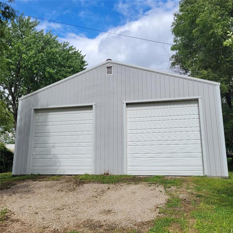 305 S Whitmer Street Property Photo