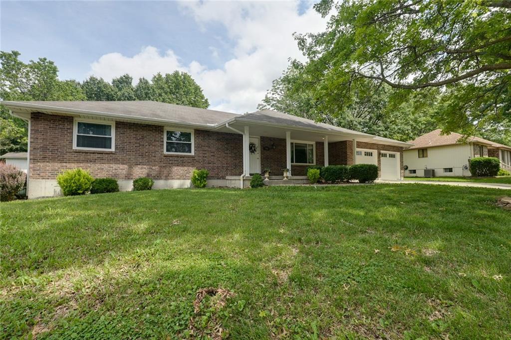 704 Hereford Court Property Photo 1