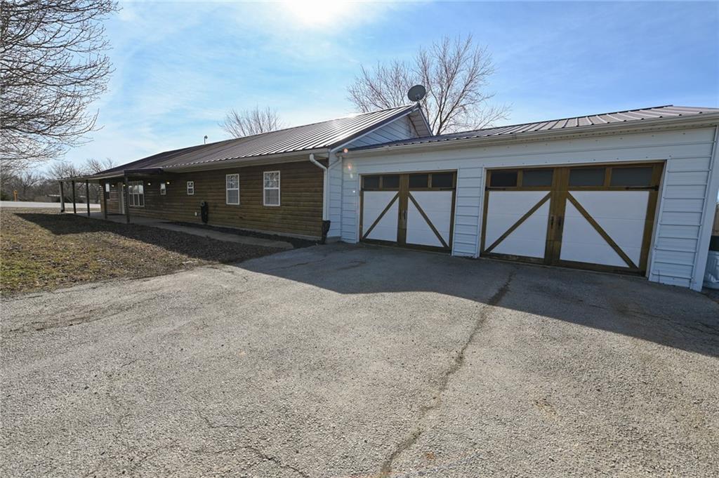 27102 Ivy Road