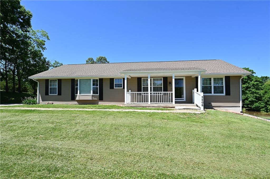 5406 N Northwood Road Property Photo 1