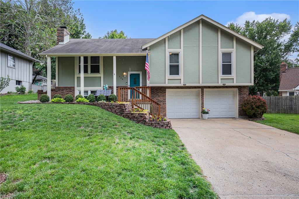 520 Nw Beau Circle Property Photo 1