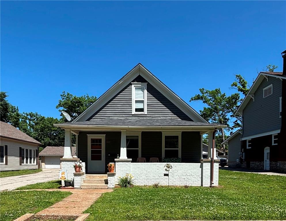 620 S Evergreen Avenue