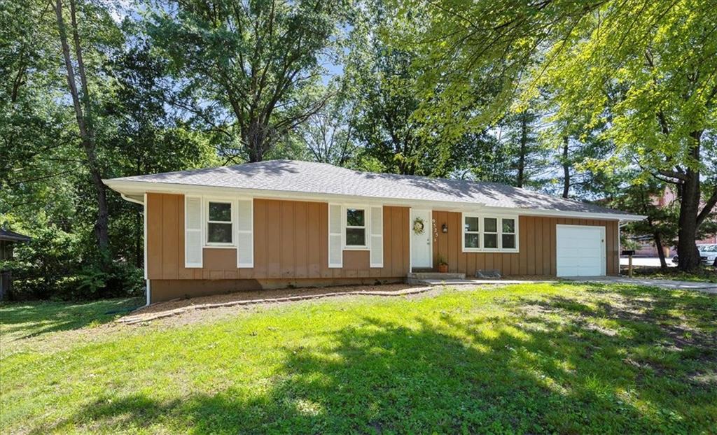 9525 E Gregory Boulevard Property Photo 1