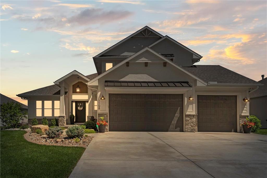 1108 Ne Goshen Court Property Photo 1