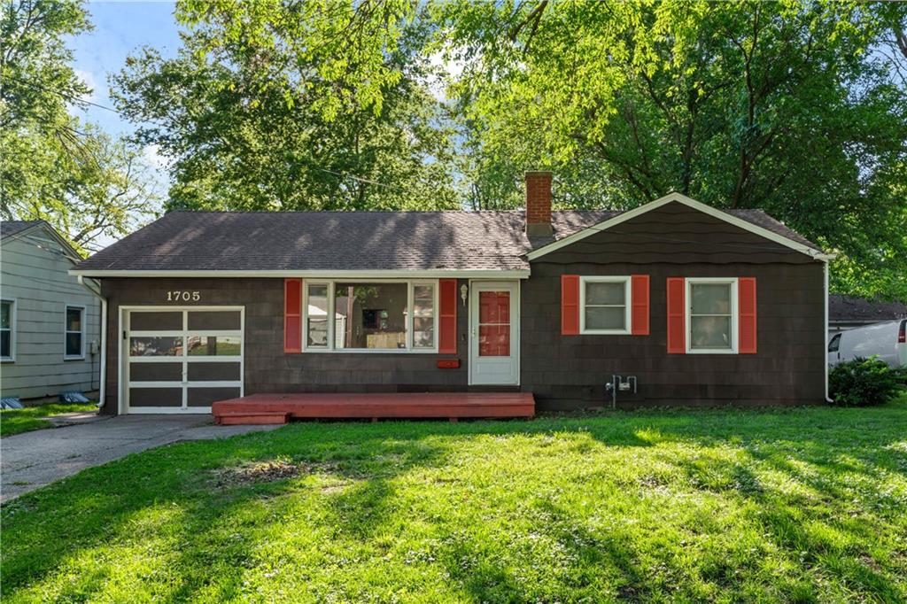 1705 S Pearl Street Property Photo 1