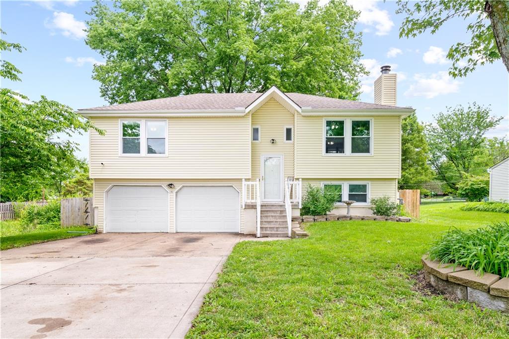 17509 Montgall Drive Property Photo 1