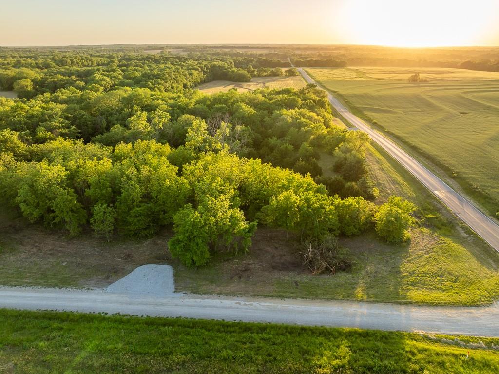 Tract D Ne 23 Highway Property Photo