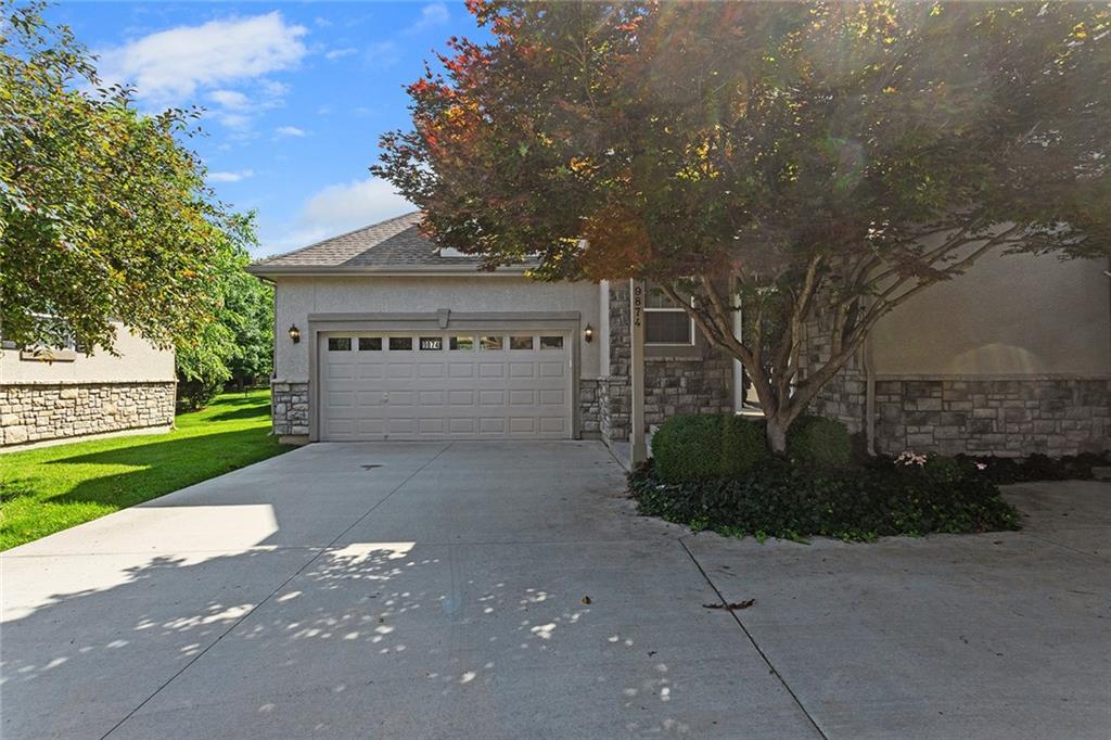 9874 Nieman Place Property Photo 1