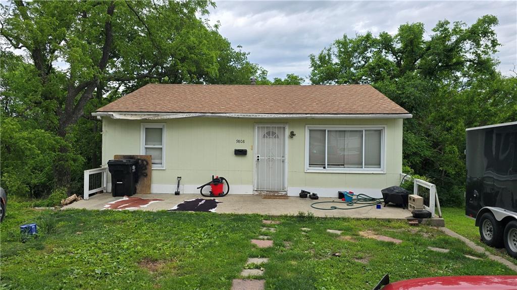9808 E 22nd Street Property Photo
