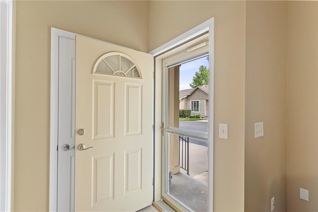 15778 S Brentwood Street Property Photo 4