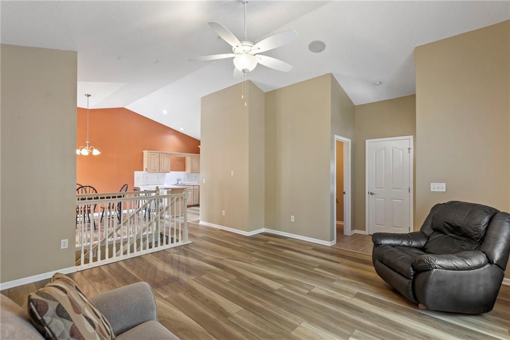 15778 S Brentwood Street Property Photo 6