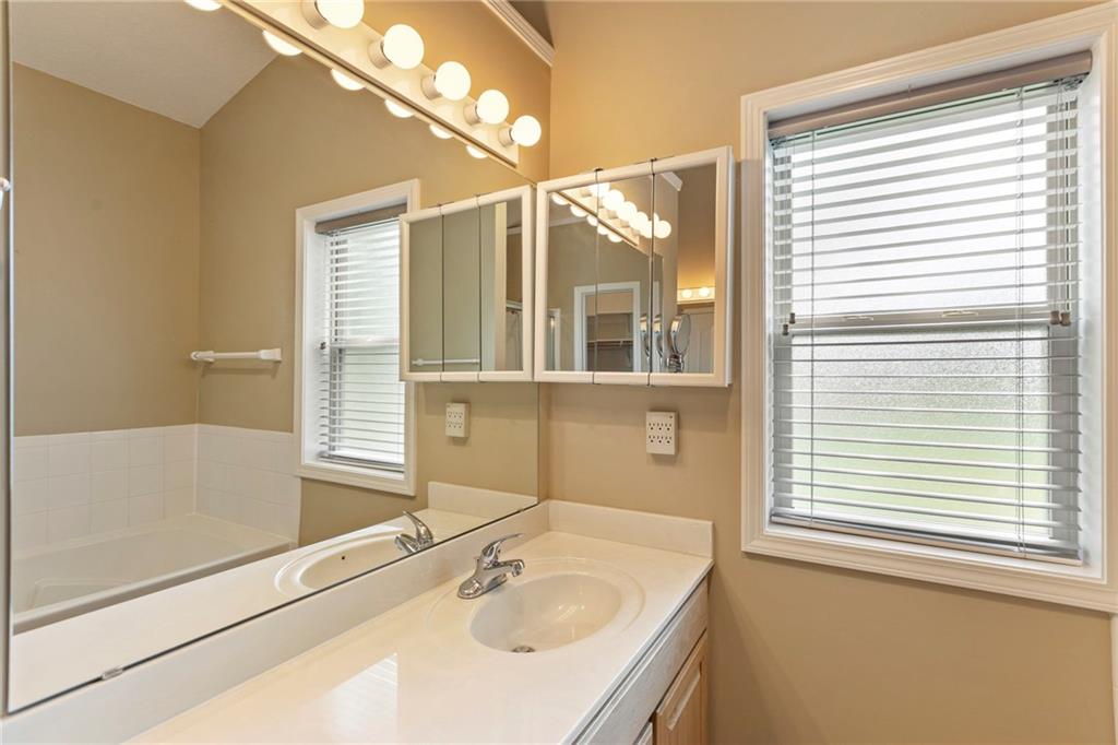 15778 S Brentwood Street Property Photo 21
