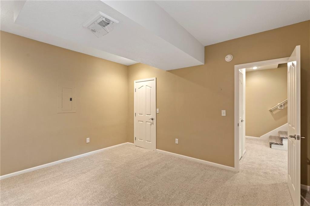 15778 S Brentwood Street Property Photo 27