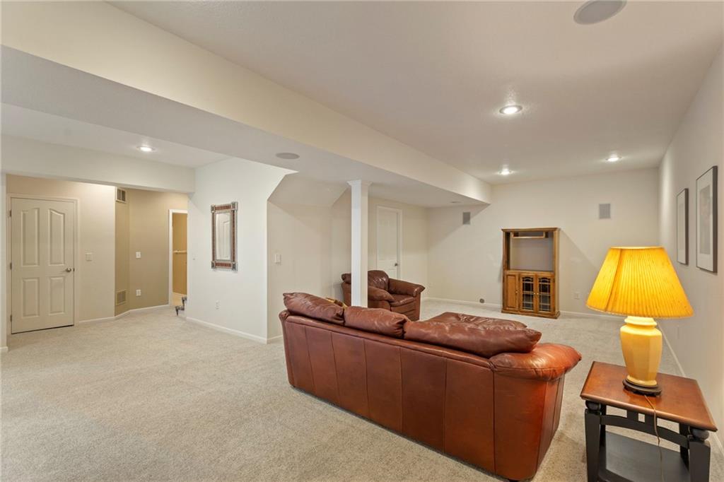 15778 S Brentwood Street Property Photo 30