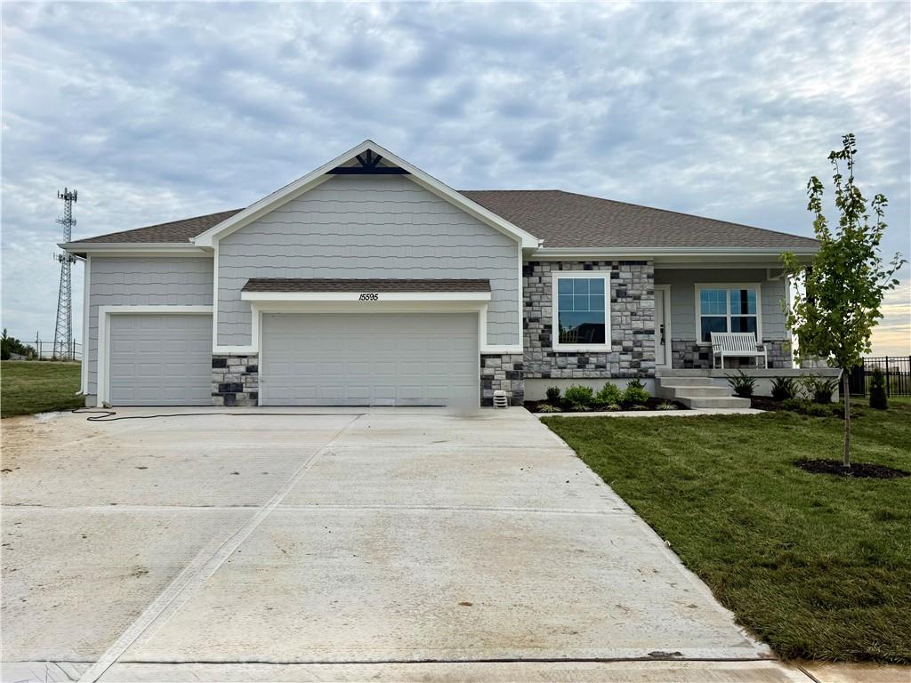 15595 N Sheridan Court Property Photo 1