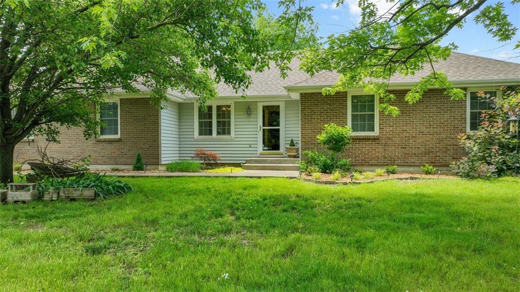 21974 S 1825 Road Property Photo 1