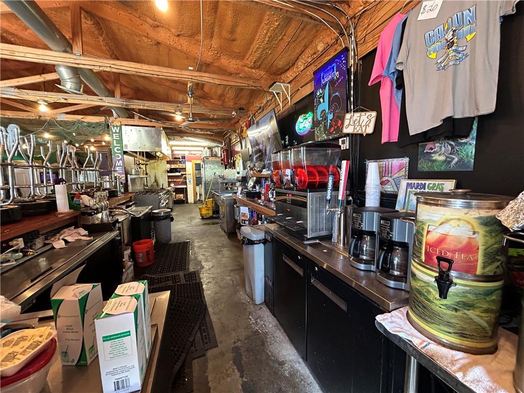 412 W Locust Street Property Photo 11