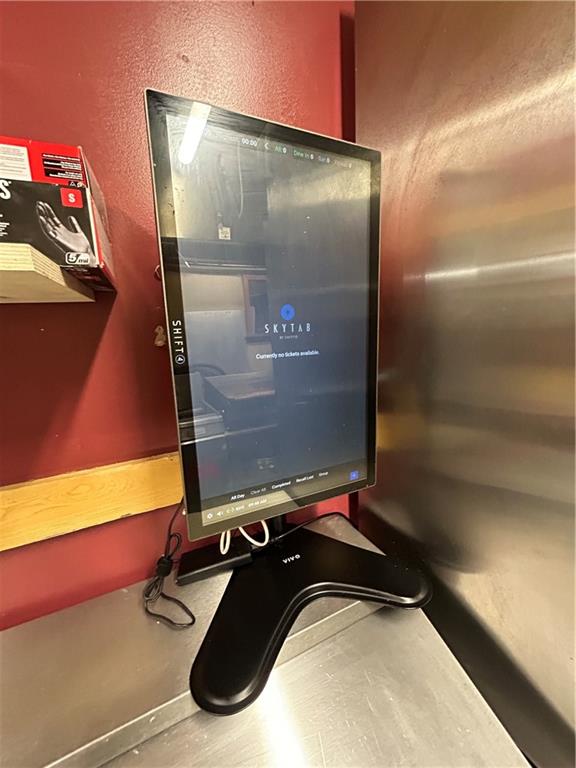 412 W Locust Street Property Photo 13