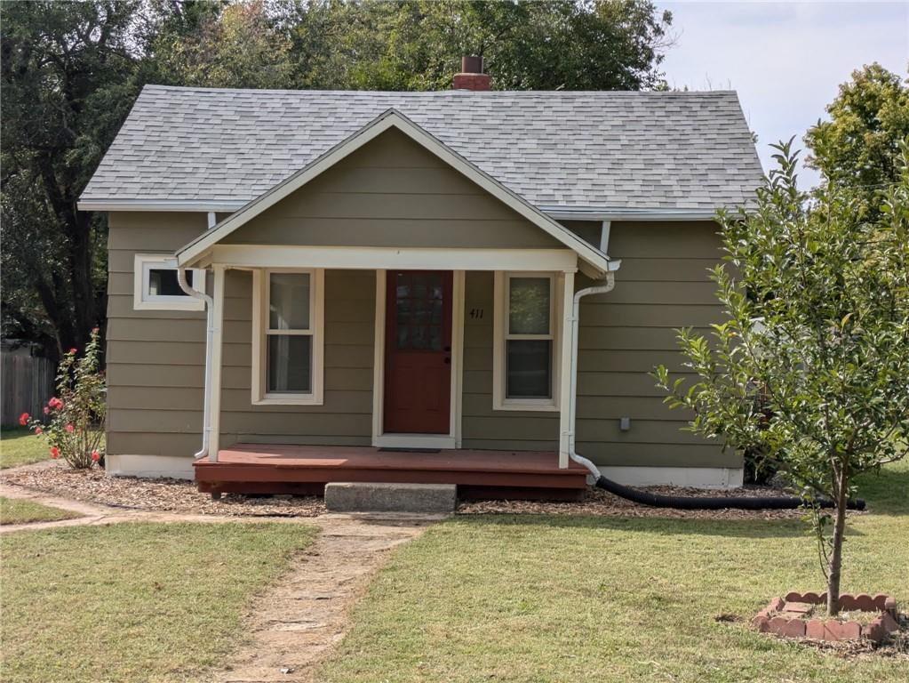 411 S Cottonwood Street Property Photo 1