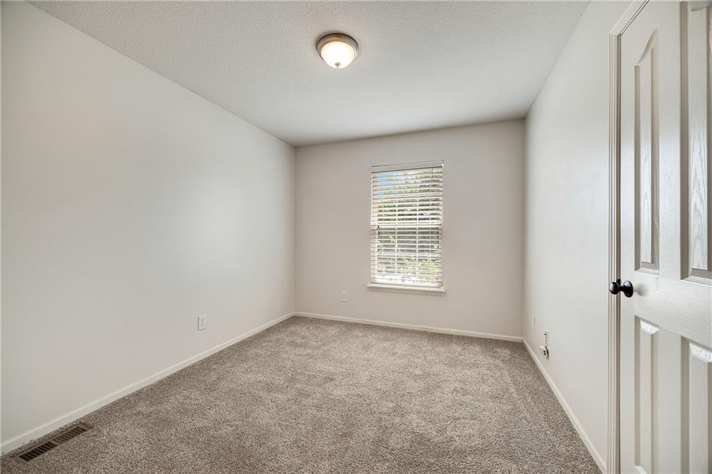 8924 Paw Paw Drive Property Photo 20