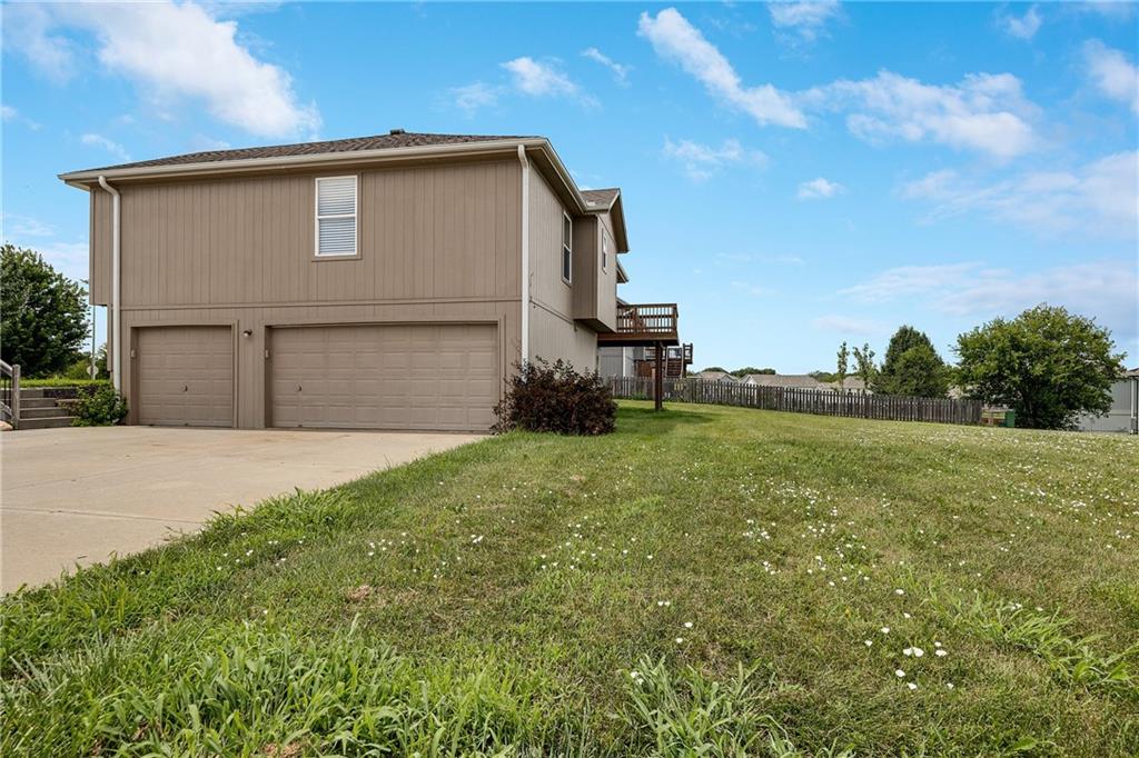 8924 Paw Paw Drive Property Photo 30