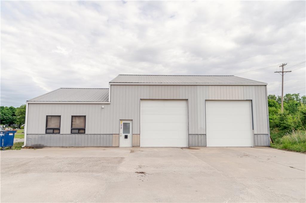 1000 Delaware Street Property Photo 2