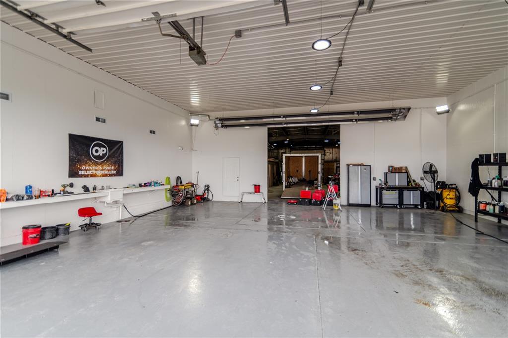 1000 Delaware Street Property Photo 20